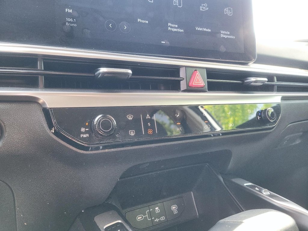 2024 Kia Sorento LX 2.5L AWD in Brantford, Ontario - 20 - w1024h768px
