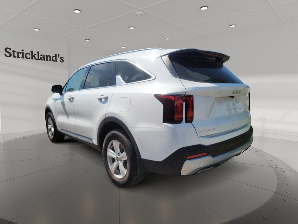 2024 Kia Sorento LX 2.5L AWD in Brantford, Ontario - 4 - w1024h768px