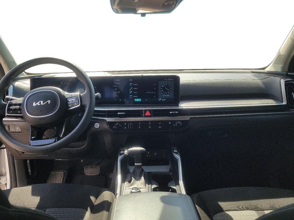 2024 Kia Sorento LX 2.5L AWD in Brantford, Ontario - 9 - w1024h768px