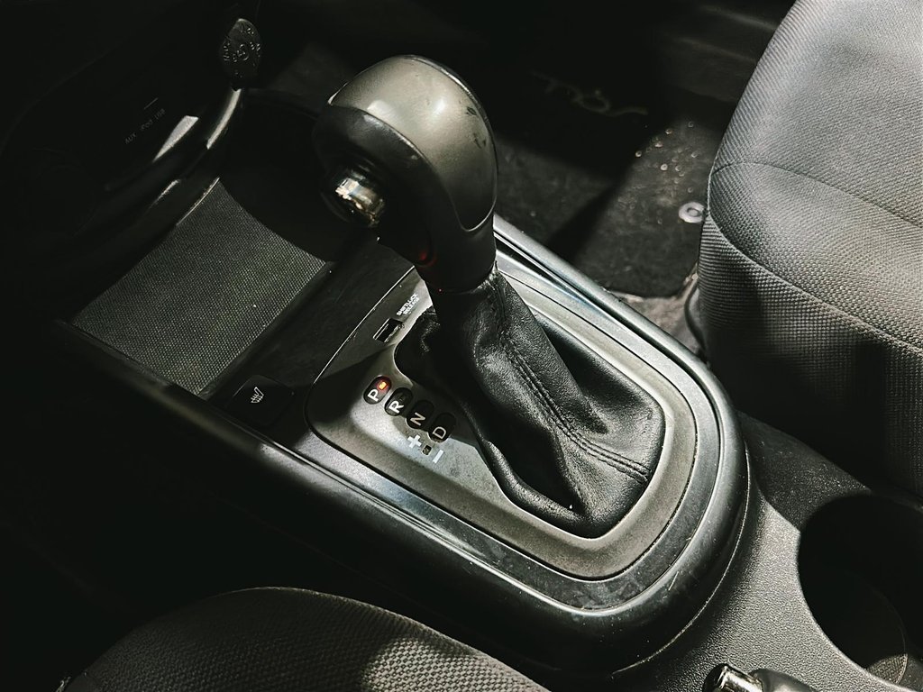 2011 Kia Soul 2.0L 4u at in Brantford, Ontario - 14 - w1024h768px