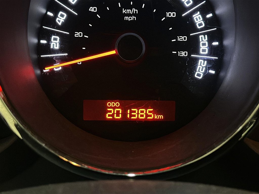 2011 Kia Soul 2.0L 4u 5sp in Brantford, Ontario - 12 - w1024h768px