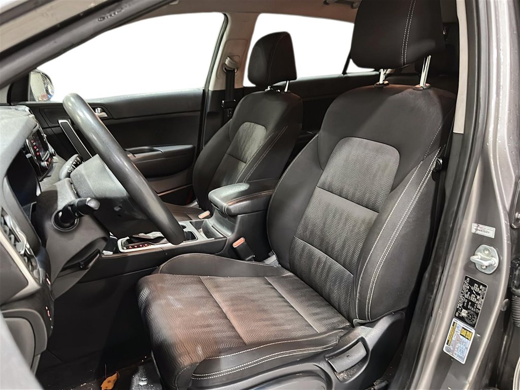 2017 Kia Sportage LX in Brantford, Ontario - 7 - w1024h768px