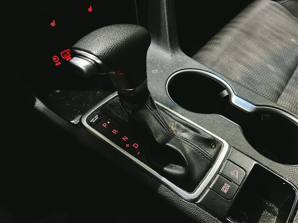 2017 Kia Sportage LX in Brantford, Ontario - 13 - w1024h768px