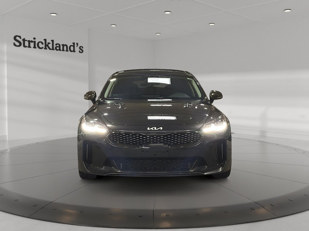 2022 Kia Stinger GT Elite in Stratford, Ontario - 2 - w1024h768px