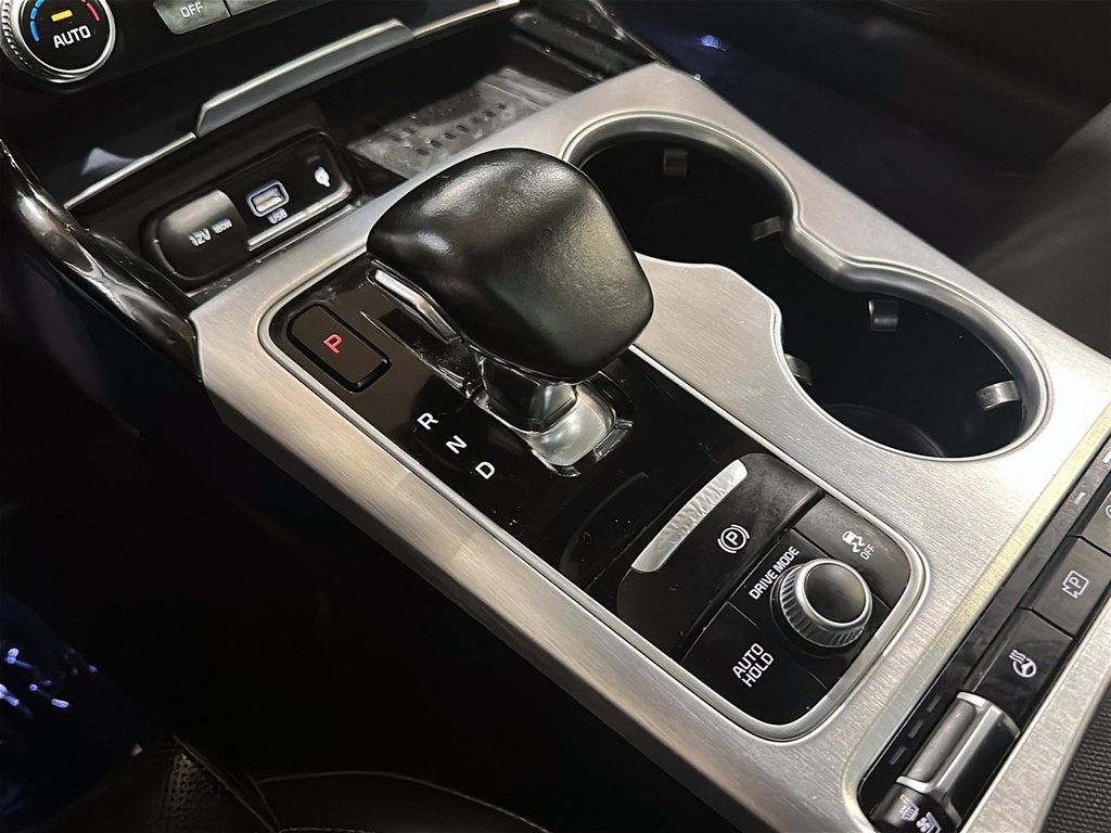 2022 Kia Stinger GT Elite in Stratford, Ontario - 14 - w1024h768px