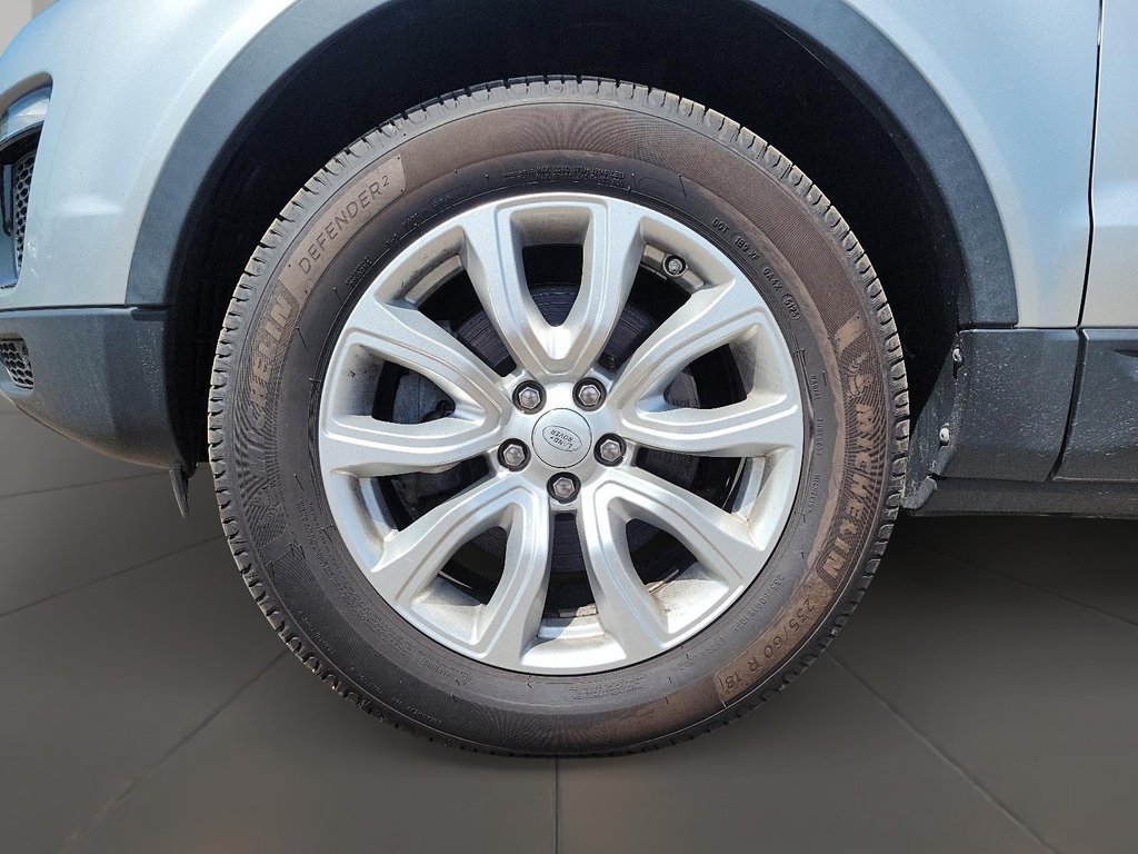 2018 Land Rover Range Rover Evoque 237hp SE in Brantford, Ontario - 7 - w1024h768px