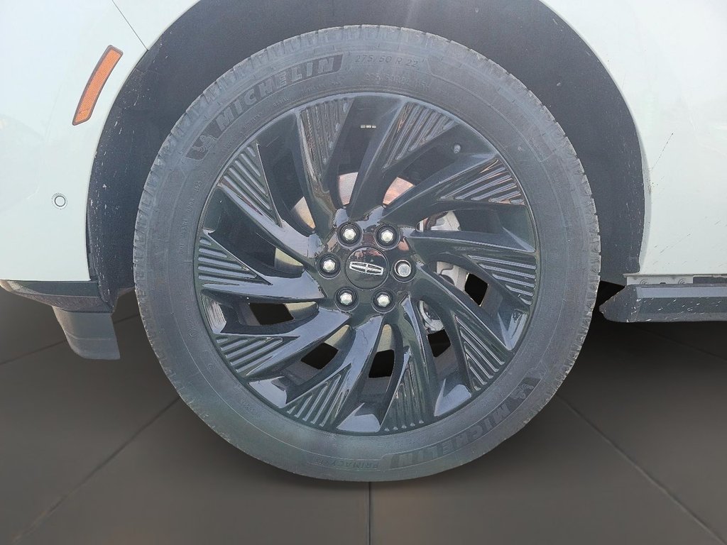 2025 Lincoln Navigator Reserve 4x4 in Brantford, Ontario - 7 - w1024h768px