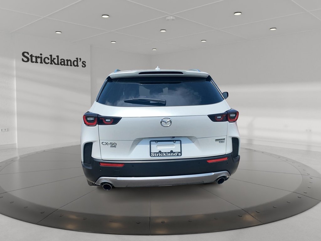 2024 Mazda CX-50 GT AWD in Stratford, Ontario - 3 - w1024h768px