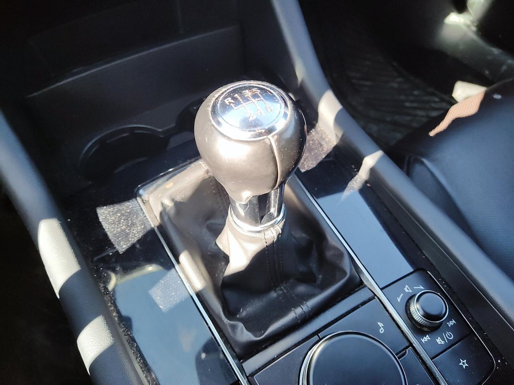 2019 Mazda 3 Sport GT 6sp in Brantford, Ontario - 13 - w1024h768px