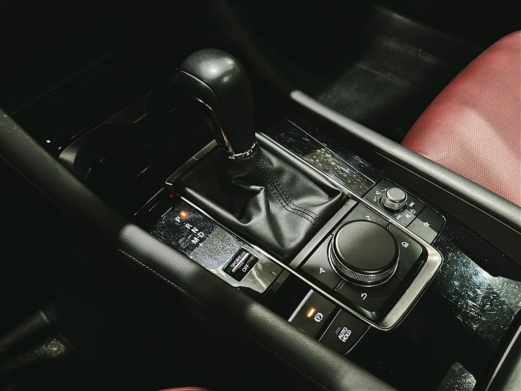 2024 Mazda 3 Sport GT Auto i-ACTIV AWD in Brantford, Ontario - 14 - w1024h768px