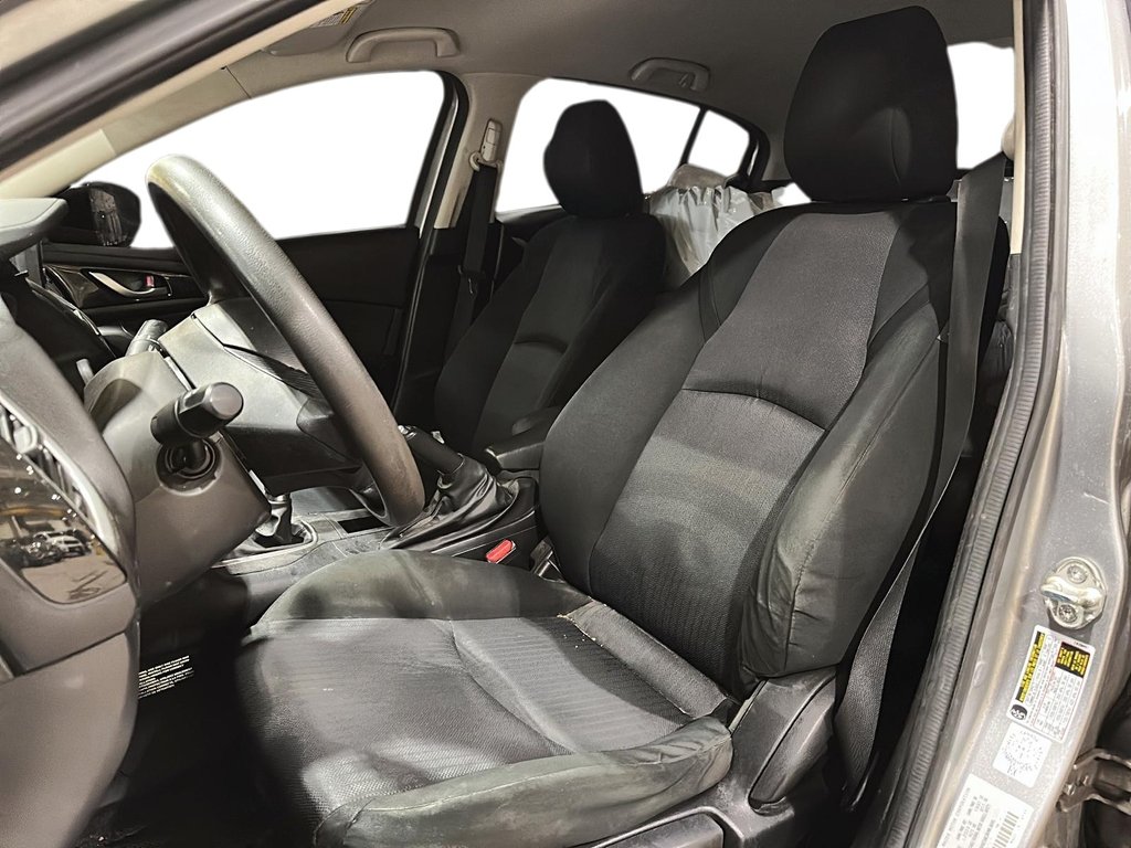 2014 Mazda 3 GS-SKY 6sp in Brantford, Ontario - 7 - w1024h768px