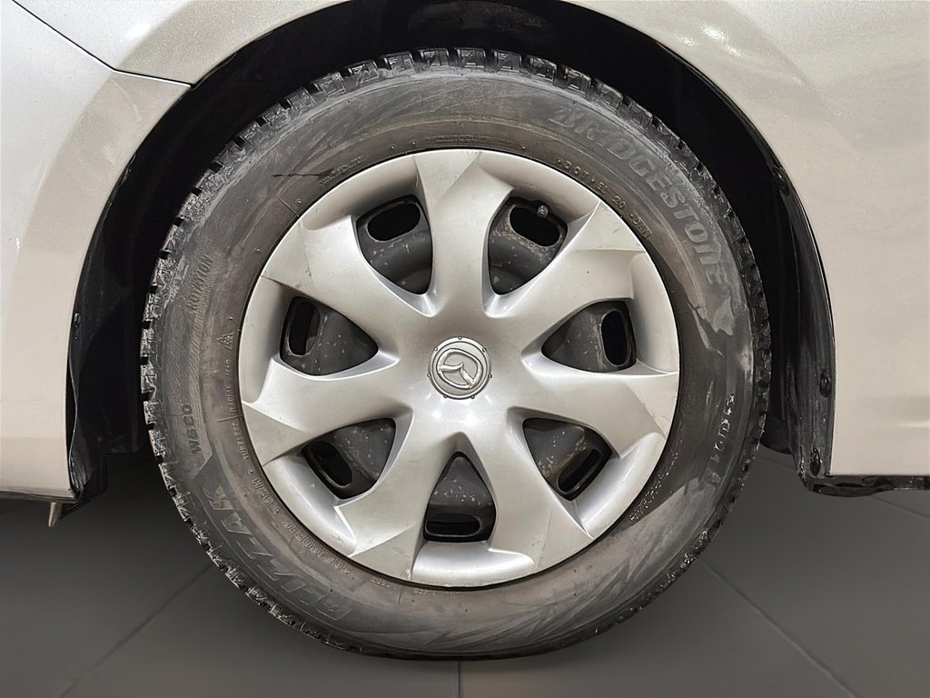 2014 Mazda 3 GS-SKY 6sp in Brantford, Ontario - 6 - w1024h768px