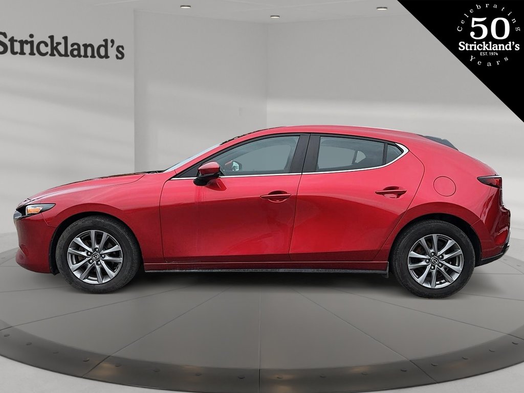 2021 Mazda 3 GS at in Stratford, Ontario - 5 - w1024h768px