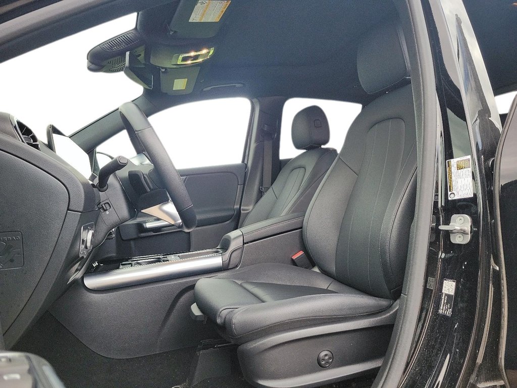 2026 Mercedes-Benz GLA250 4MATIC SUV in Brantford, Ontario - 8 - w1024h768px
