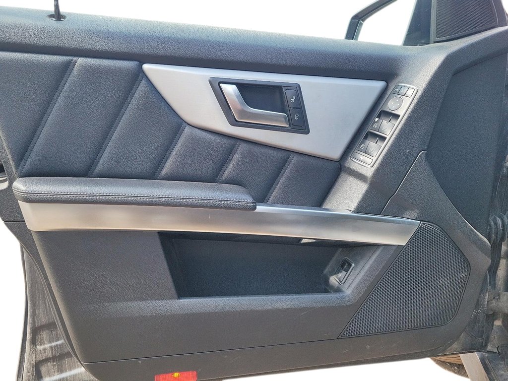 2014 Mercedes-Benz GLK350 4MATIC in Brantford, Ontario - 10 - w1024h768px