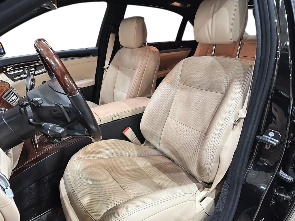 2013 Mercedes-Benz S550V4M 4MATIC Sedan in Brantford, Ontario - 8 - w1024h768px
