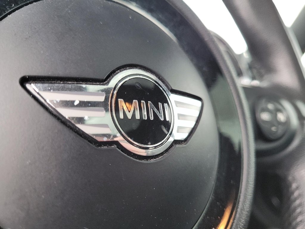 2013 MINI COOPER S S in Brantford, Ontario - 18 - w1024h768px