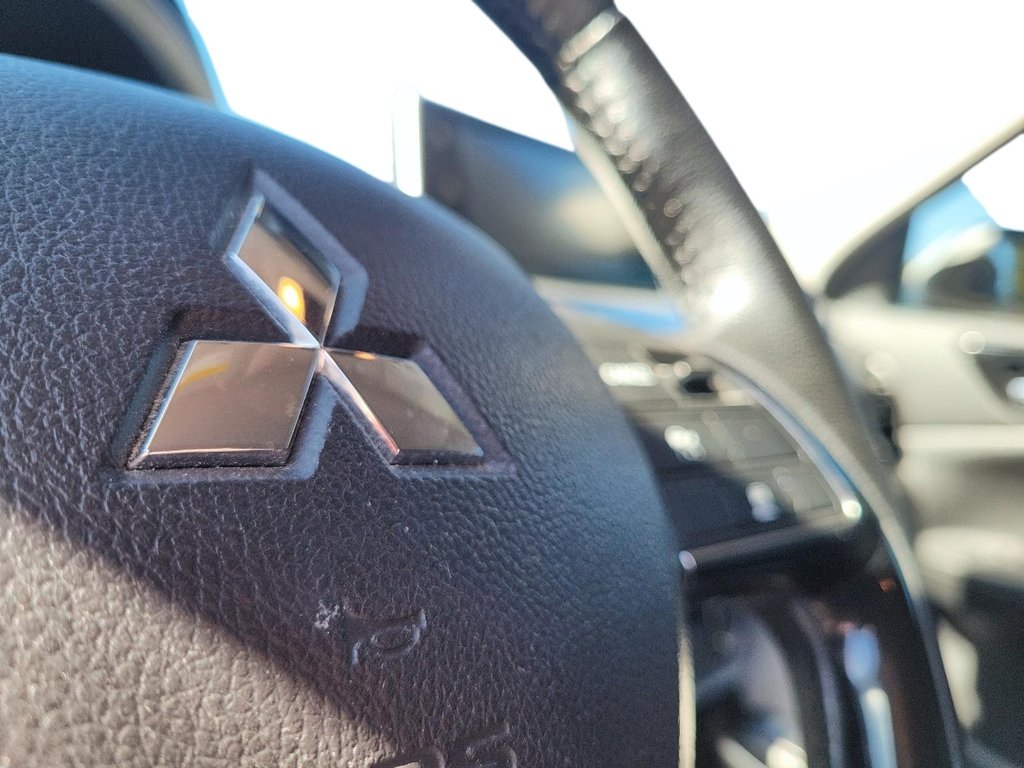 2019 Mitsubishi Eclipse Cross ES S-AWC in Brantford, Ontario - 19 - w1024h768px