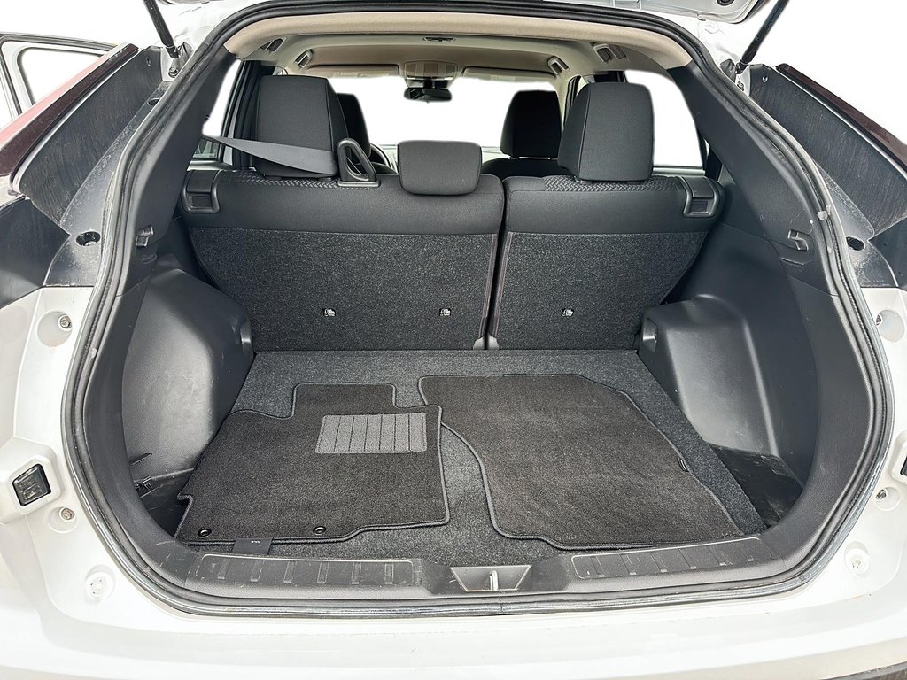 2023 Mitsubishi ECLIPSE CROSS ES S-AWC in Brantford, Ontario - 6 - w1024h768px