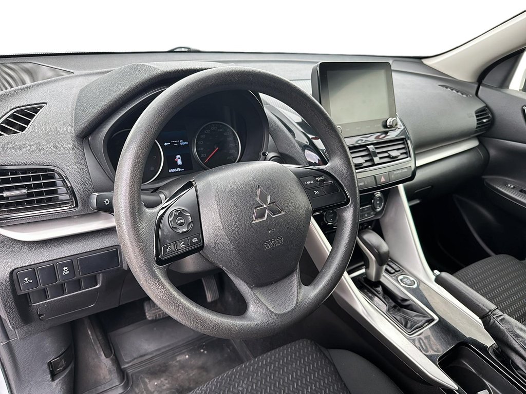 2023 Mitsubishi ECLIPSE CROSS ES S-AWC in Brantford, Ontario - 9 - w1024h768px