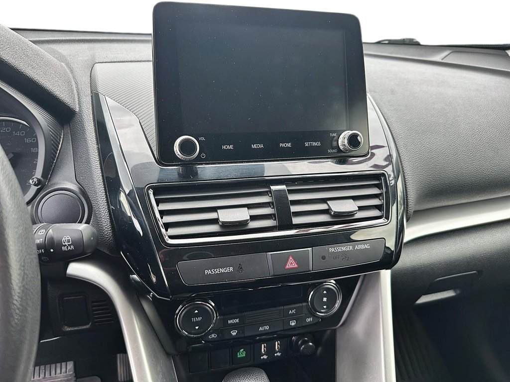 2023 Mitsubishi ECLIPSE CROSS ES S-AWC in Brantford, Ontario - 13 - w1024h768px
