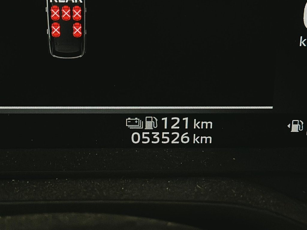 2023 Mitsubishi Outlander PHEV GT S-AWC in Brantford, Ontario - 10 - w1024h768px