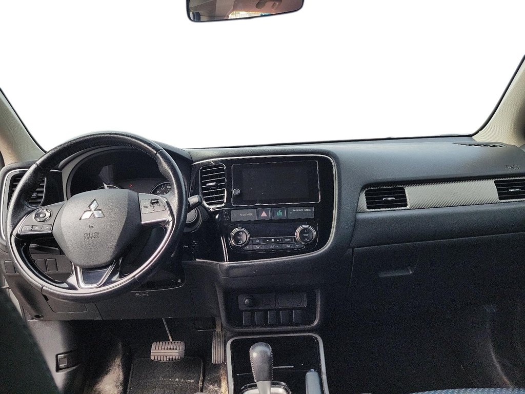 2018 Mitsubishi Outlander ES AWC in Brantford, Ontario - 9 - w1024h768px