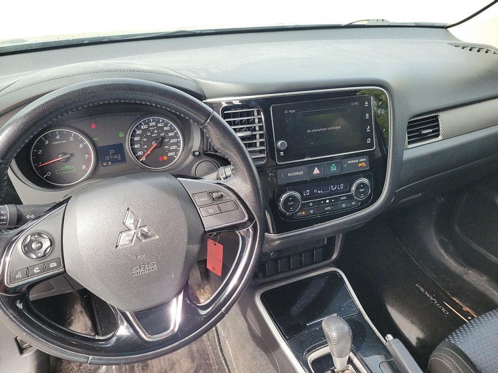 2018 Mitsubishi Outlander ES AWC in Brantford, Ontario - 13 - w1024h768px