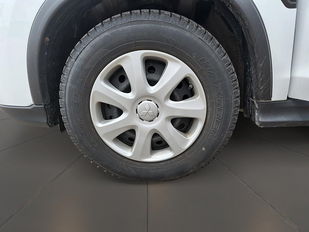 2022 Mitsubishi RVR ES AWC - CVT in Stratford, Ontario - 7 - w1024h768px