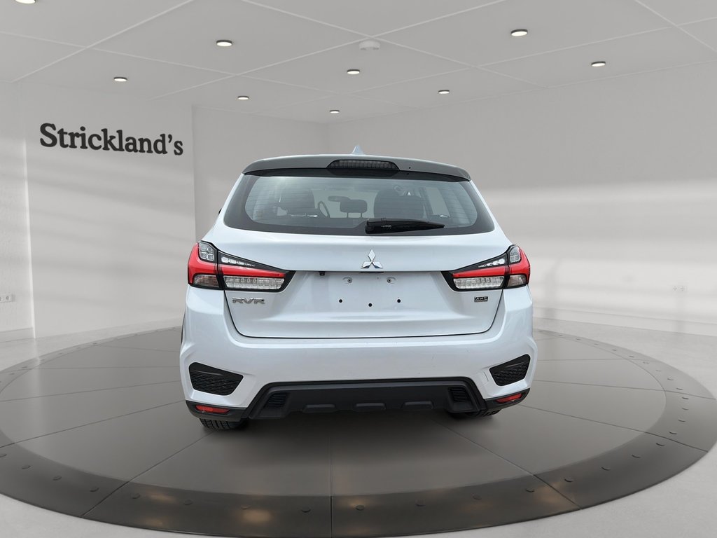 2022 Mitsubishi RVR ES AWC - CVT in Stratford, Ontario - 3 - w1024h768px