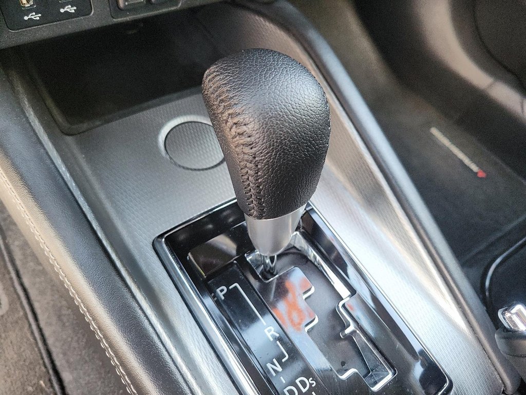 2023 Mitsubishi RVR SE FWD - CVT in Brantford, Ontario - 14 - w1024h768px