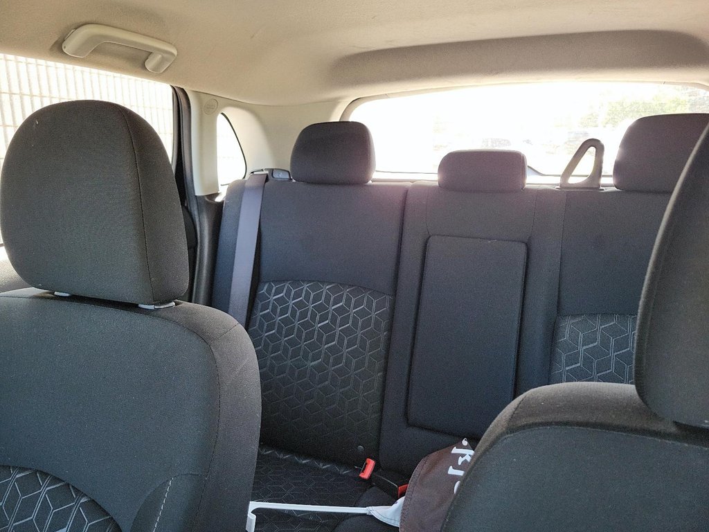 2024 Mitsubishi RVR ES AWC in Brantford, Ontario - 15 - w1024h768px