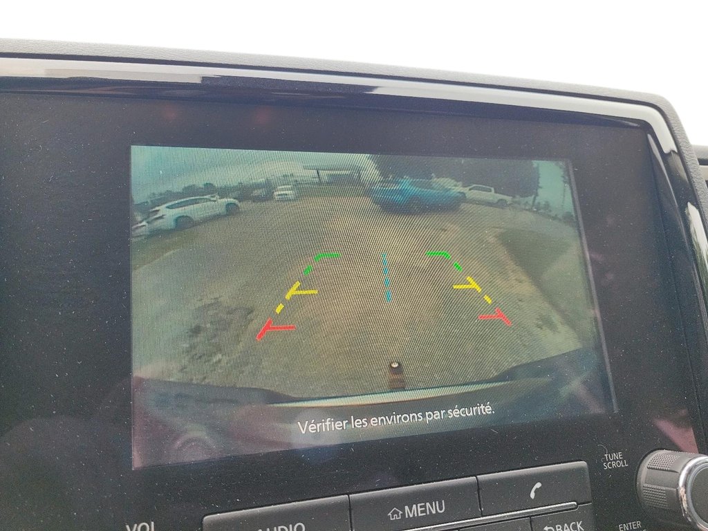 2022 Nissan Frontier Crew Cab SV 4x4 at in Brantford, Ontario - 16 - w1024h768px