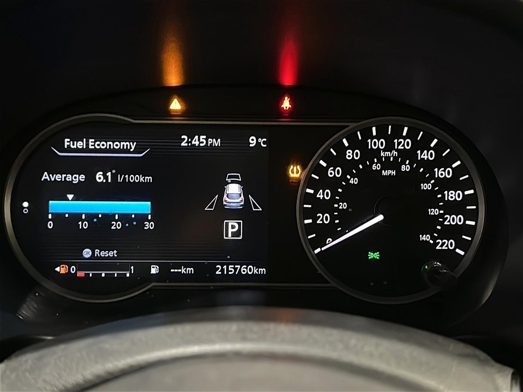 2019 Nissan Kicks SR CVT in Stratford, Ontario - 13 - w1024h768px