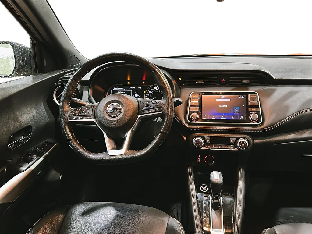 2019 Nissan Kicks SR CVT in Stratford, Ontario - 9 - w1024h768px