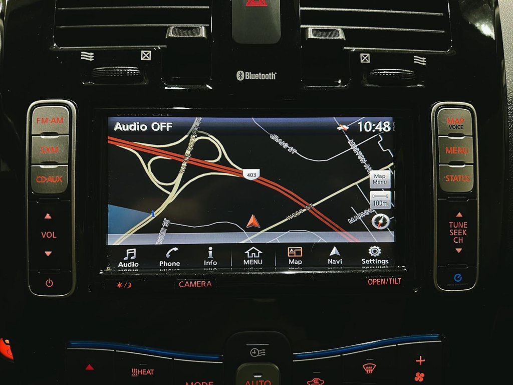 2016 Nissan Leaf SL in Stratford, Ontario - 16 - w1024h768px