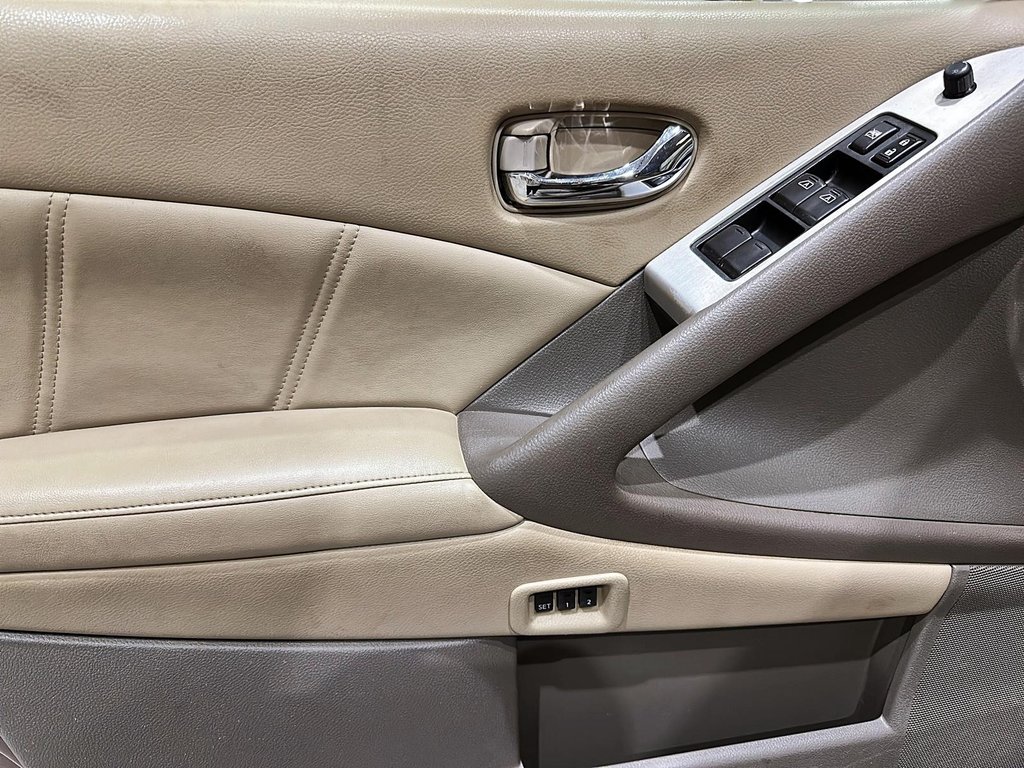 2011 Nissan Murano AWD SL CVT in Brantford, Ontario - 10 - w1024h768px