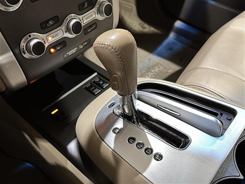 2011 Nissan Murano AWD SL CVT in Brantford, Ontario - 14 - w1024h768px