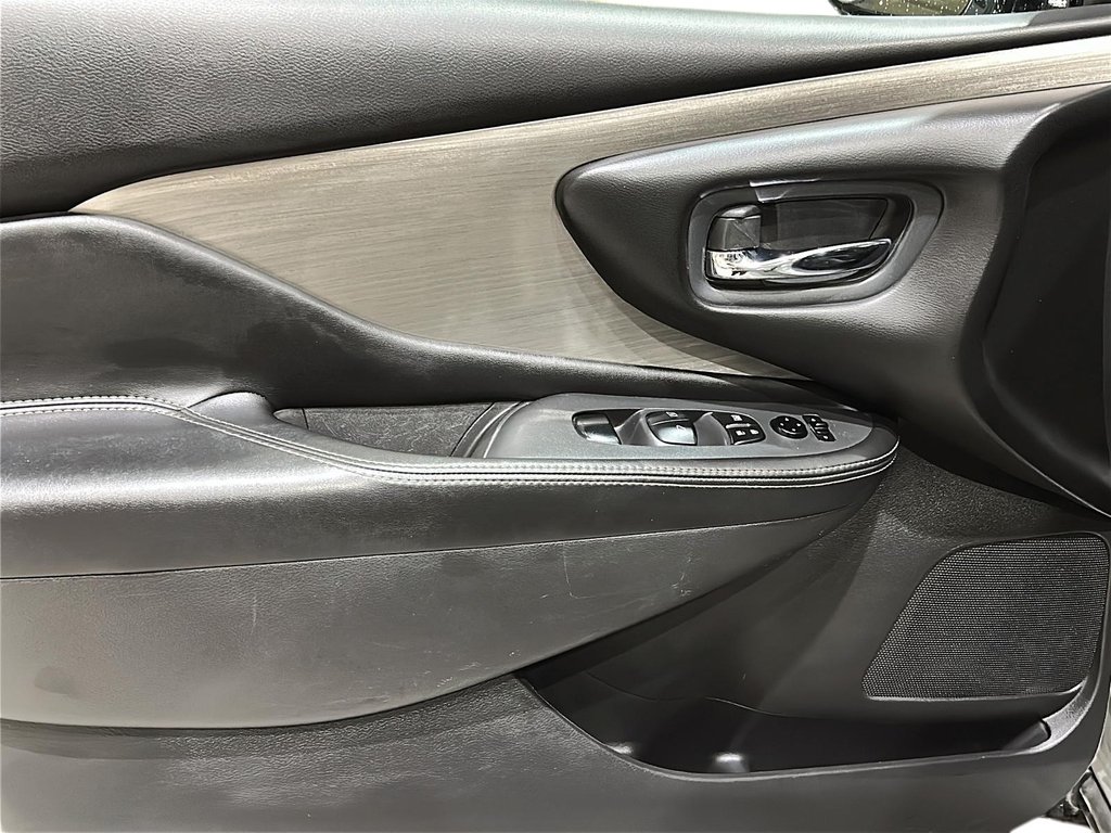 2015 Nissan Murano SL AWD CVT in Brantford, Ontario - 10 - w1024h768px