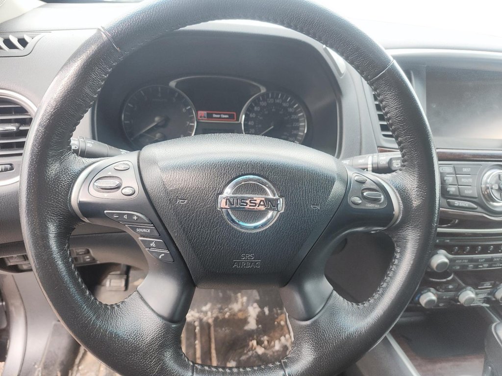 2015 Nissan Pathfinder Platinum V6 4x4 at in Brantford, Ontario - 11 - w1024h768px