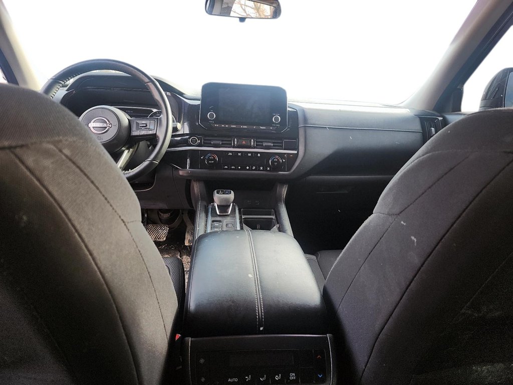 2022 Nissan Pathfinder Platinum V6 4x4 at in Brantford, Ontario - 9 - w1024h768px