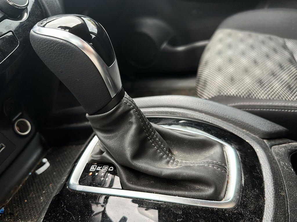 2020 Nissan Qashqai SV FWD CVT in Stratford, Ontario - 13 - w1024h768px