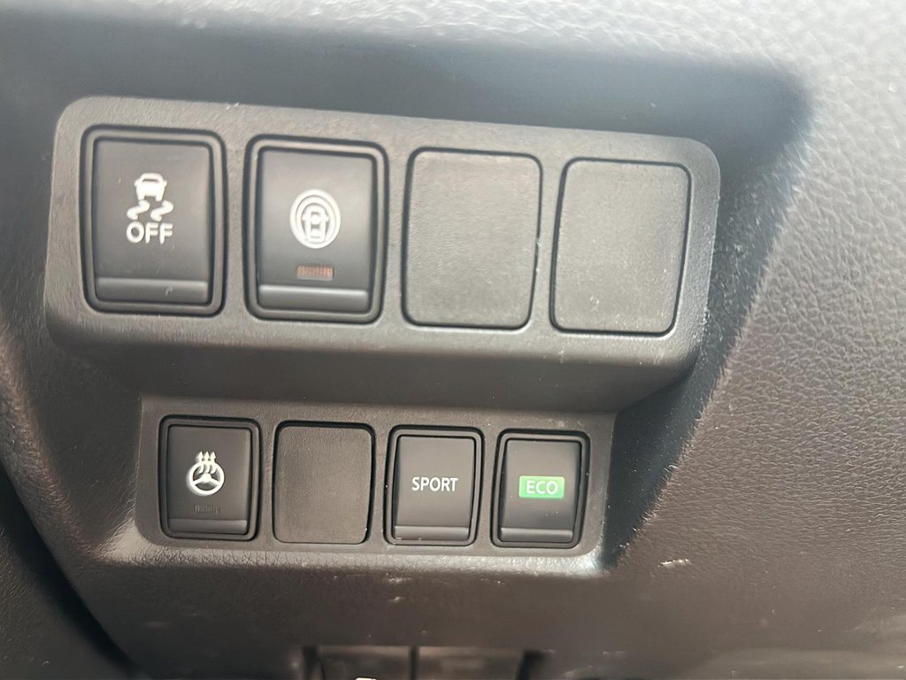 2020 Nissan Qashqai SV FWD CVT in Stratford, Ontario - 14 - w1024h768px