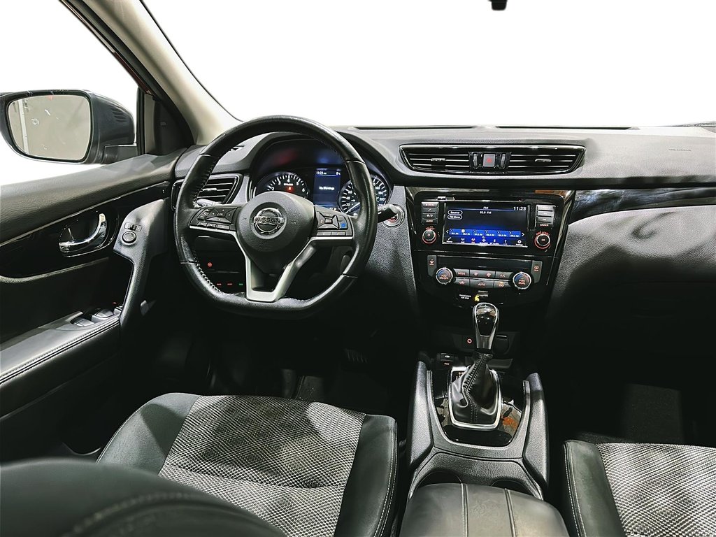 2023 Nissan Qashqai SV AWD CVT in Brantford, Ontario - 10 - w1024h768px