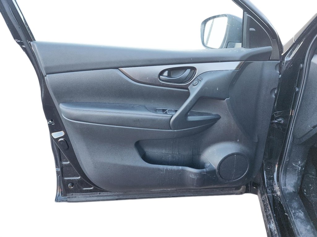 2023 Nissan Qashqai S AWD CVT in Brantford, Ontario - 10 - w1024h768px