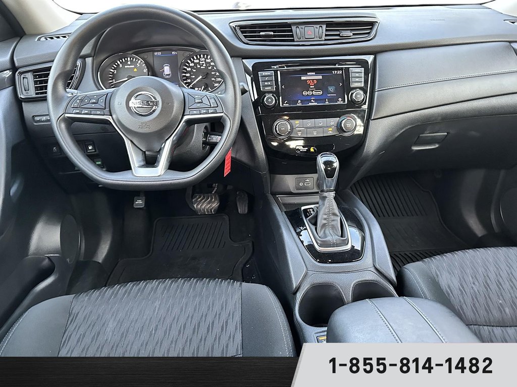 2020  Rogue S AWD CVT in Stratford, Ontario - 10 - w1024h768px