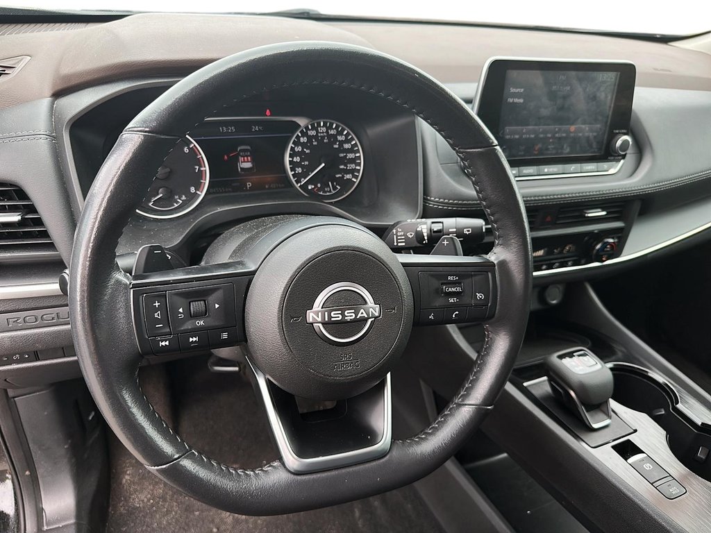 2023 Nissan Rogue S AWD CVT in Stratford, Ontario - 11 - w1024h768px
