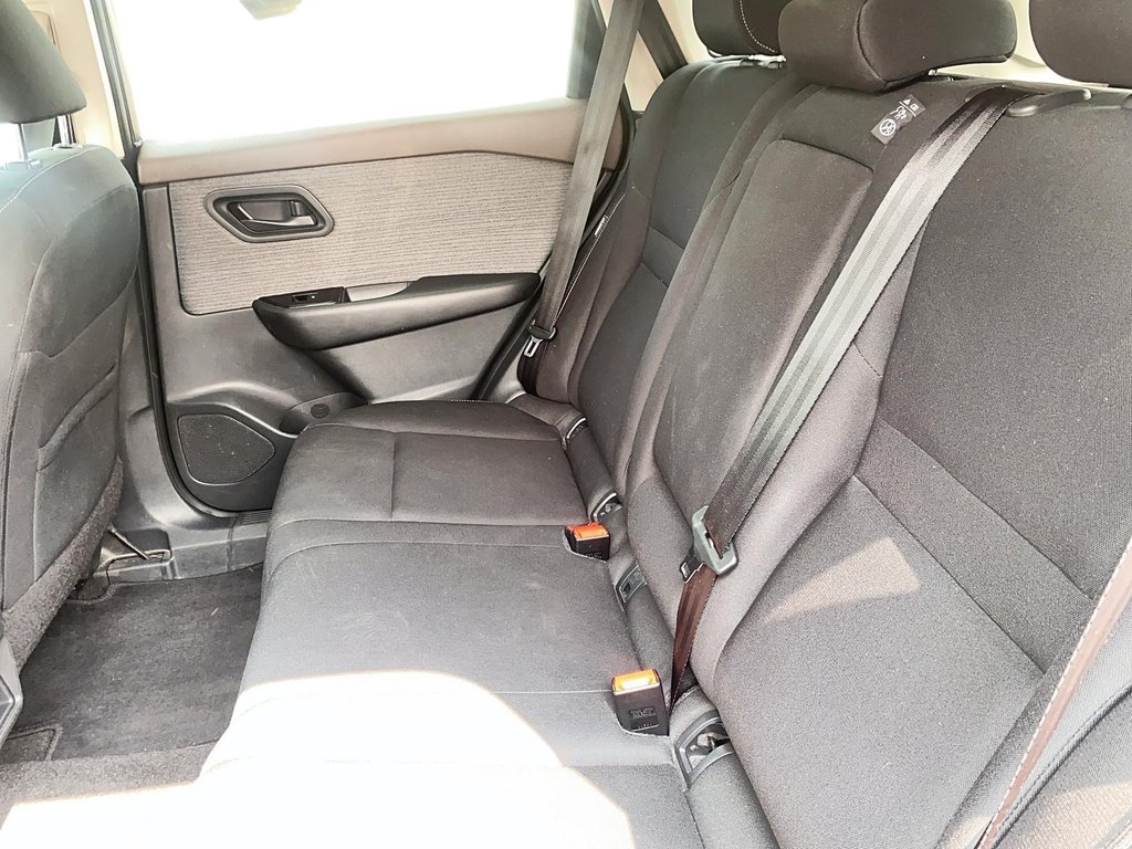 2023 Nissan Rogue S AWD CVT in Brantford, Ontario - 19 - w1024h768px