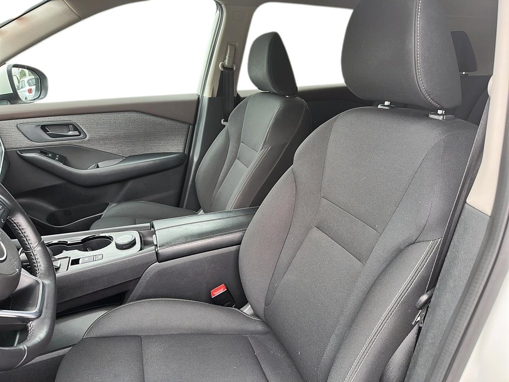 2023 Nissan Rogue S AWD CVT in Stratford, Ontario - 8 - w1024h768px