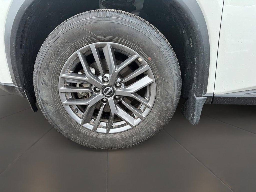 2023 Nissan Rogue S AWD CVT in Stratford, Ontario - 7 - w1024h768px
